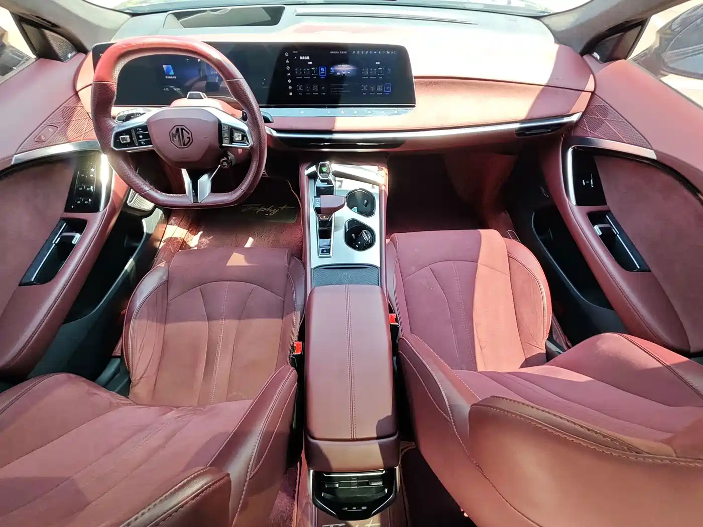 MG MG7 2025 2025 2.0T Trophy+ Super Smart Driving Edition