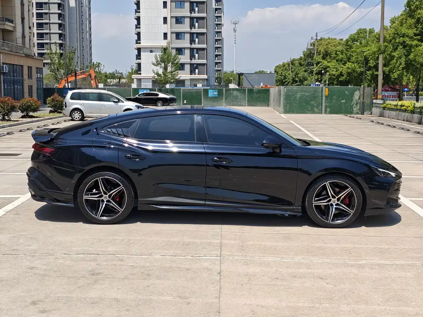 MG MG7 2025 2025 2.0T Trophy+ Super Smart Driving Edition