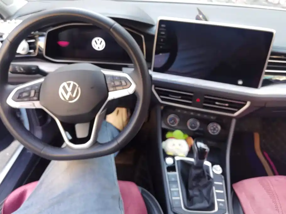 Volkswagen Sagitar, миниатюра 12