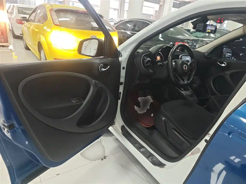 smart forfour 2018 2016 1.0L 52kW Passion Edition