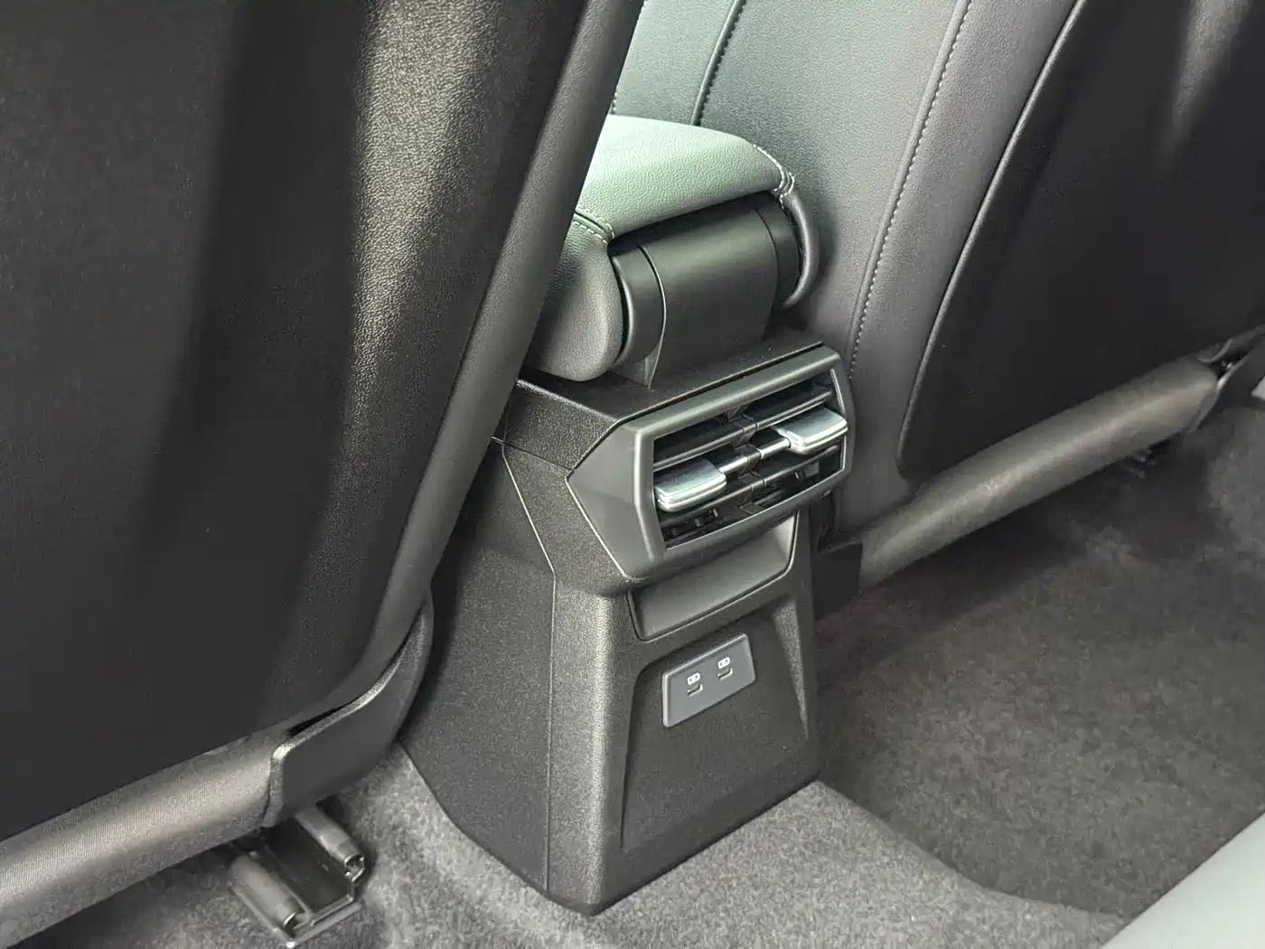 Audi A3 2023 A3L Limousine 35 TFSI Fashion Sport фото 14