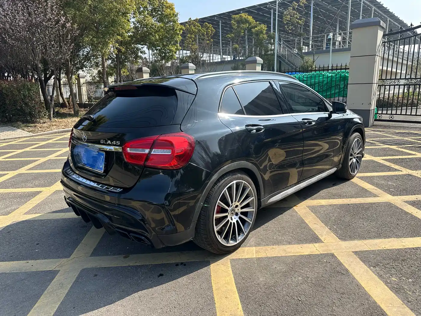 Mercedes-Benz GLA AMG 2015 AMG GLA 45 4MATIC фото 6