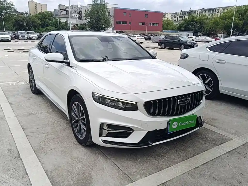 Фото 4 - Geely Preface