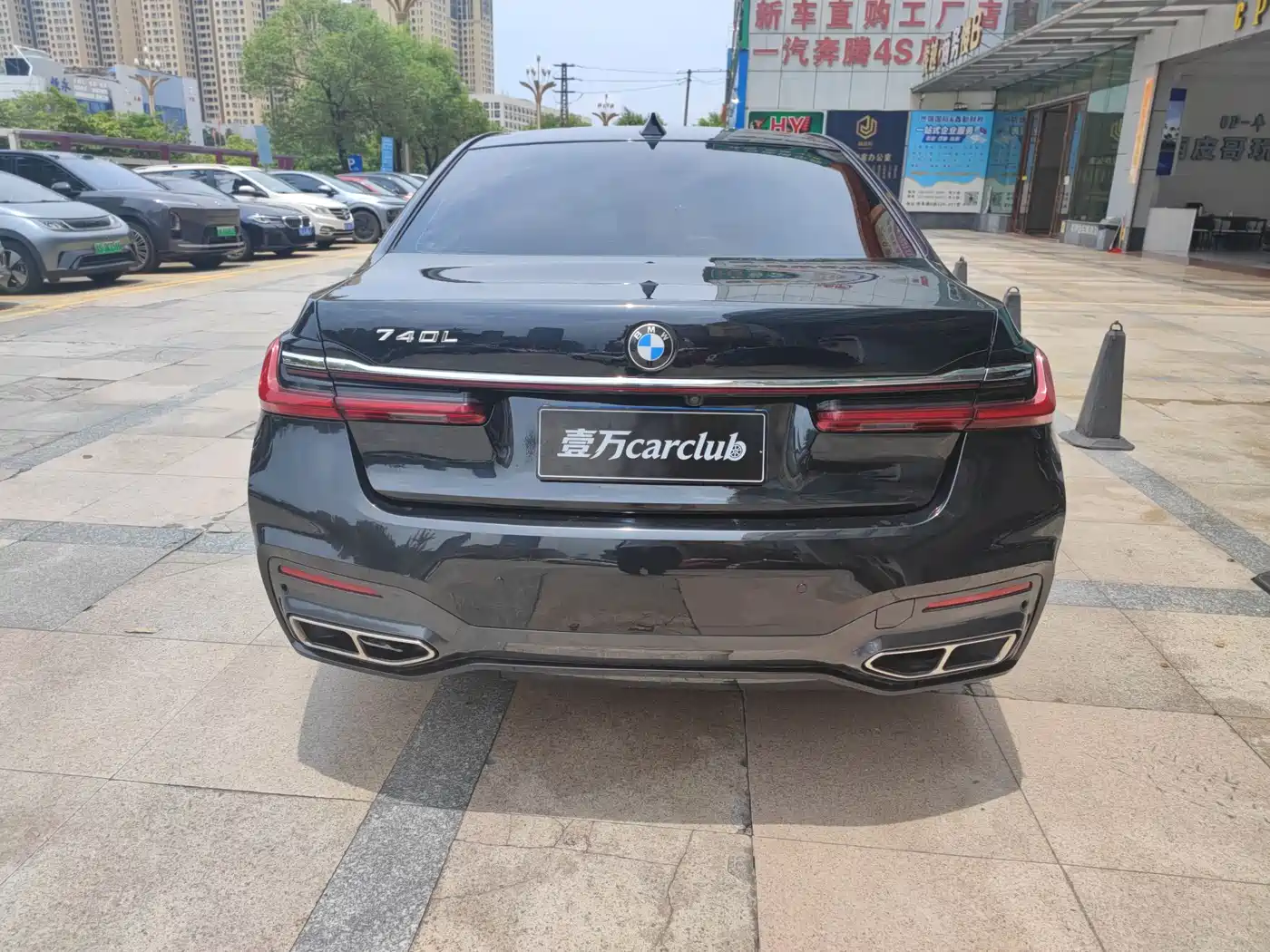 BMW 7 Series 2014 730Li Premium фото 9