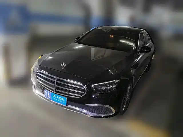 Mercedes-Benz E-Class 2021 Facelift E 260 L — фото 1