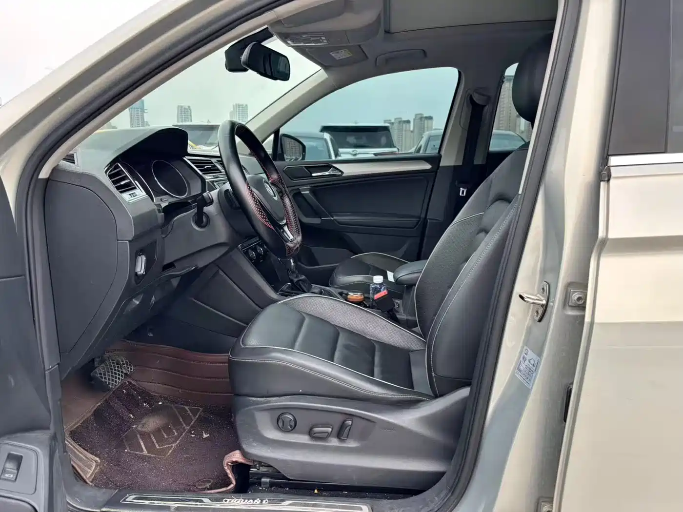 Volkswagen Tiguan L 2017 330TSI Automatic 2WD Flagship Edition фото 8