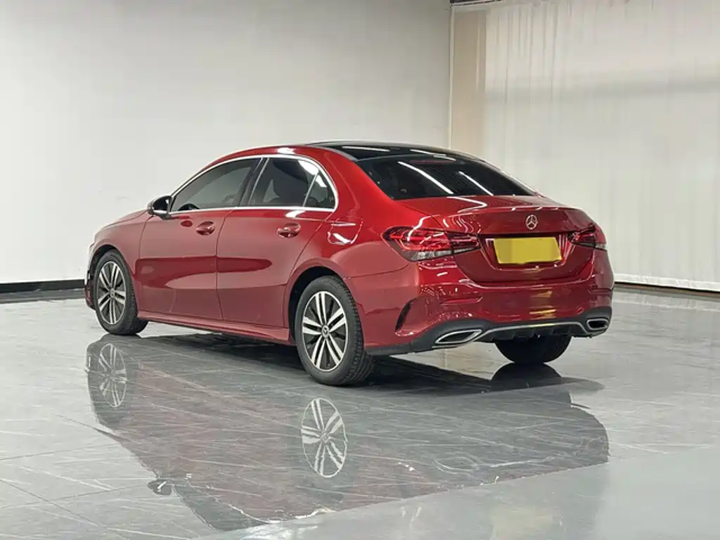 Фото 4 - Mercedes-Benz A-Class