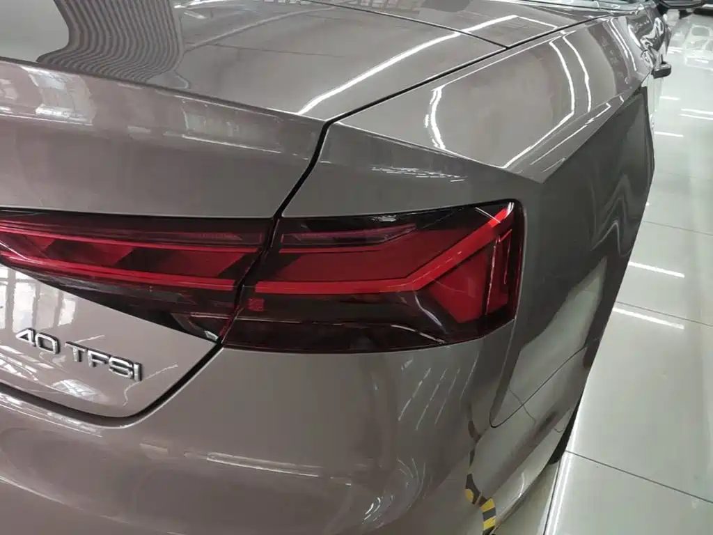 Фото 8 - Audi A5 (Import)