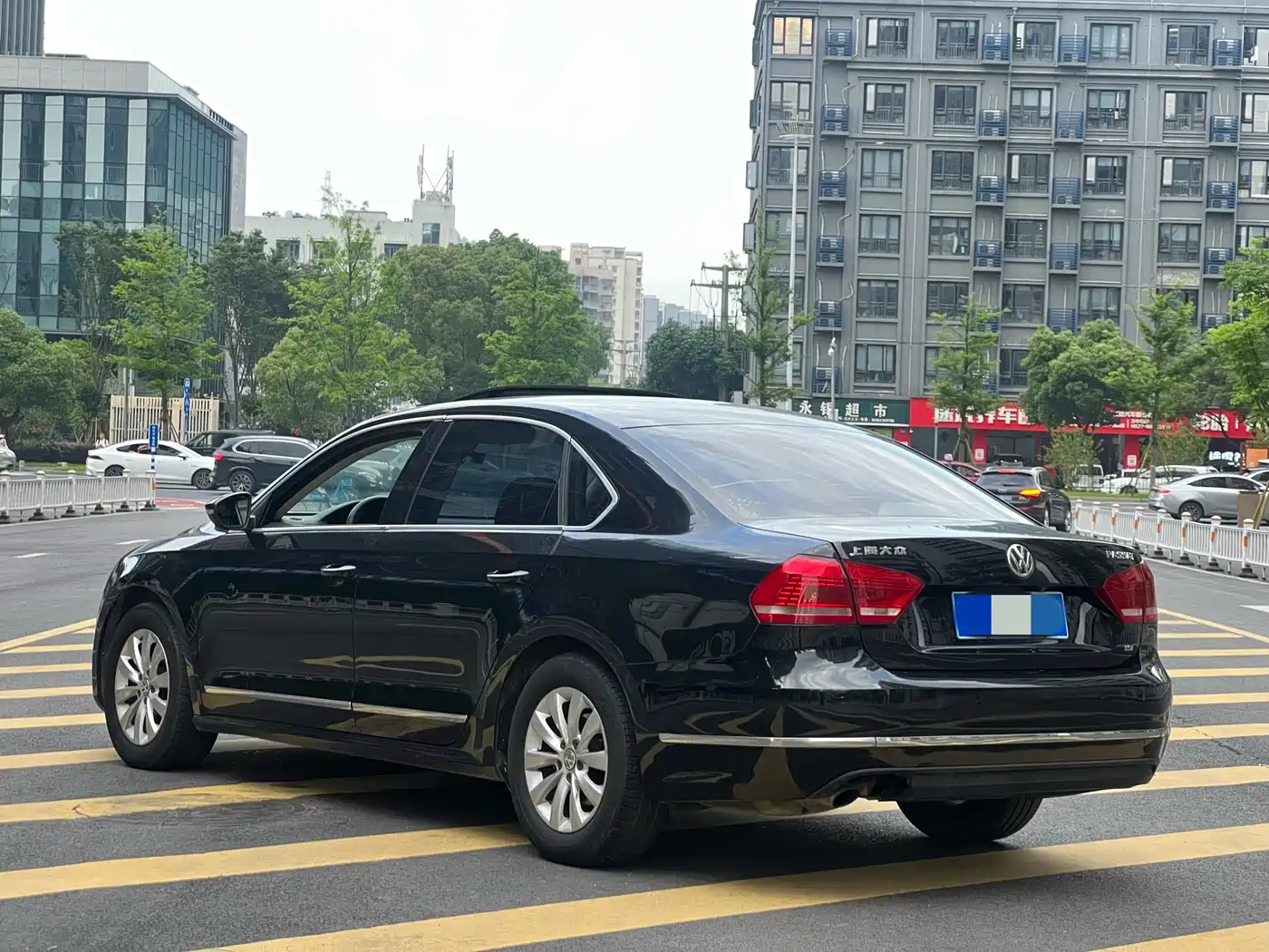 Volkswagen Passat 2013 1.8TSI DSG Zunrong фото 4