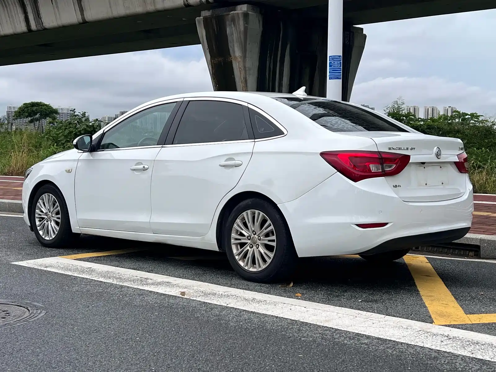Фото 9 - Buick Excelle