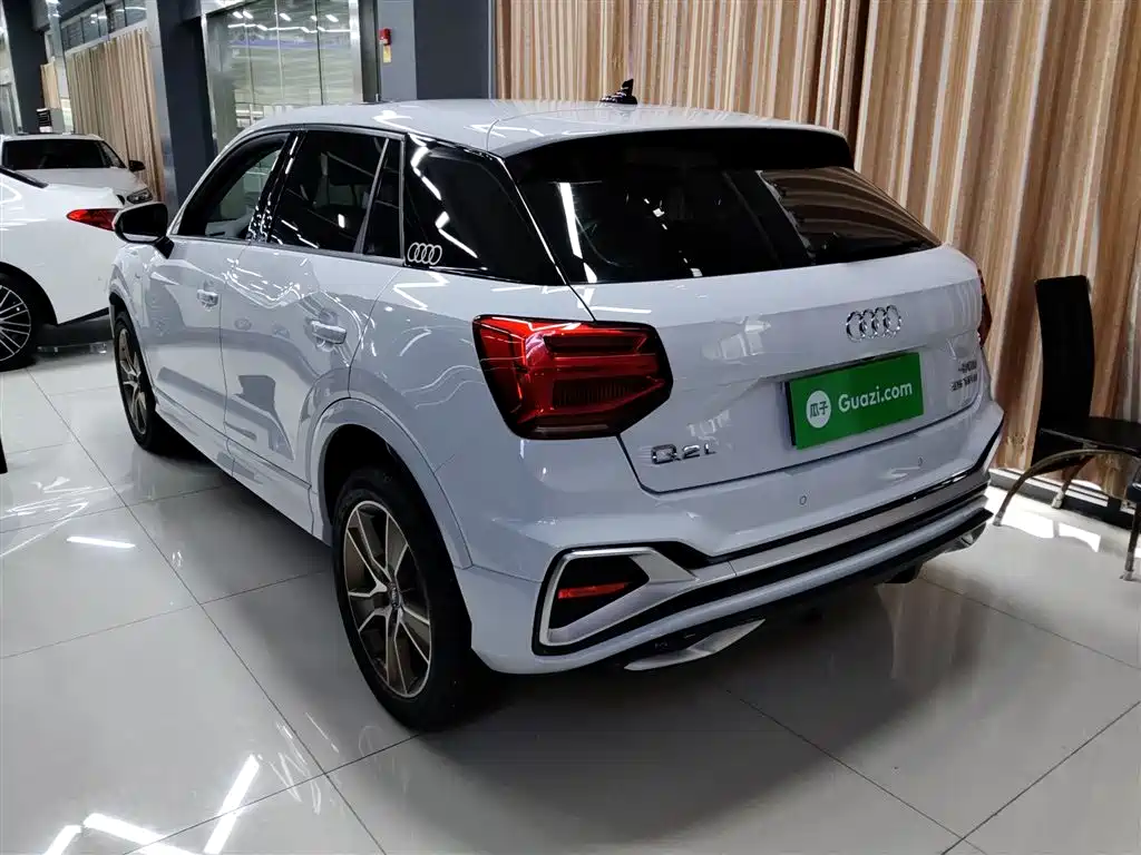 Audi Q2L 2022 35 TFSI Fashion Dynamic фото 5