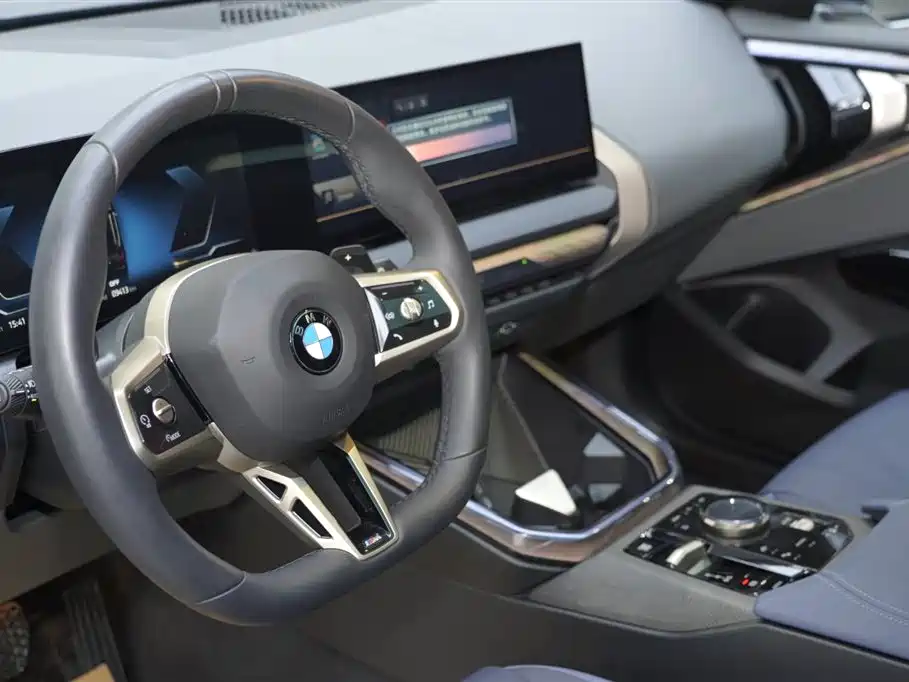 BMW X3 2025 xDrive30L Leading Model M Sport Black Package фото 8