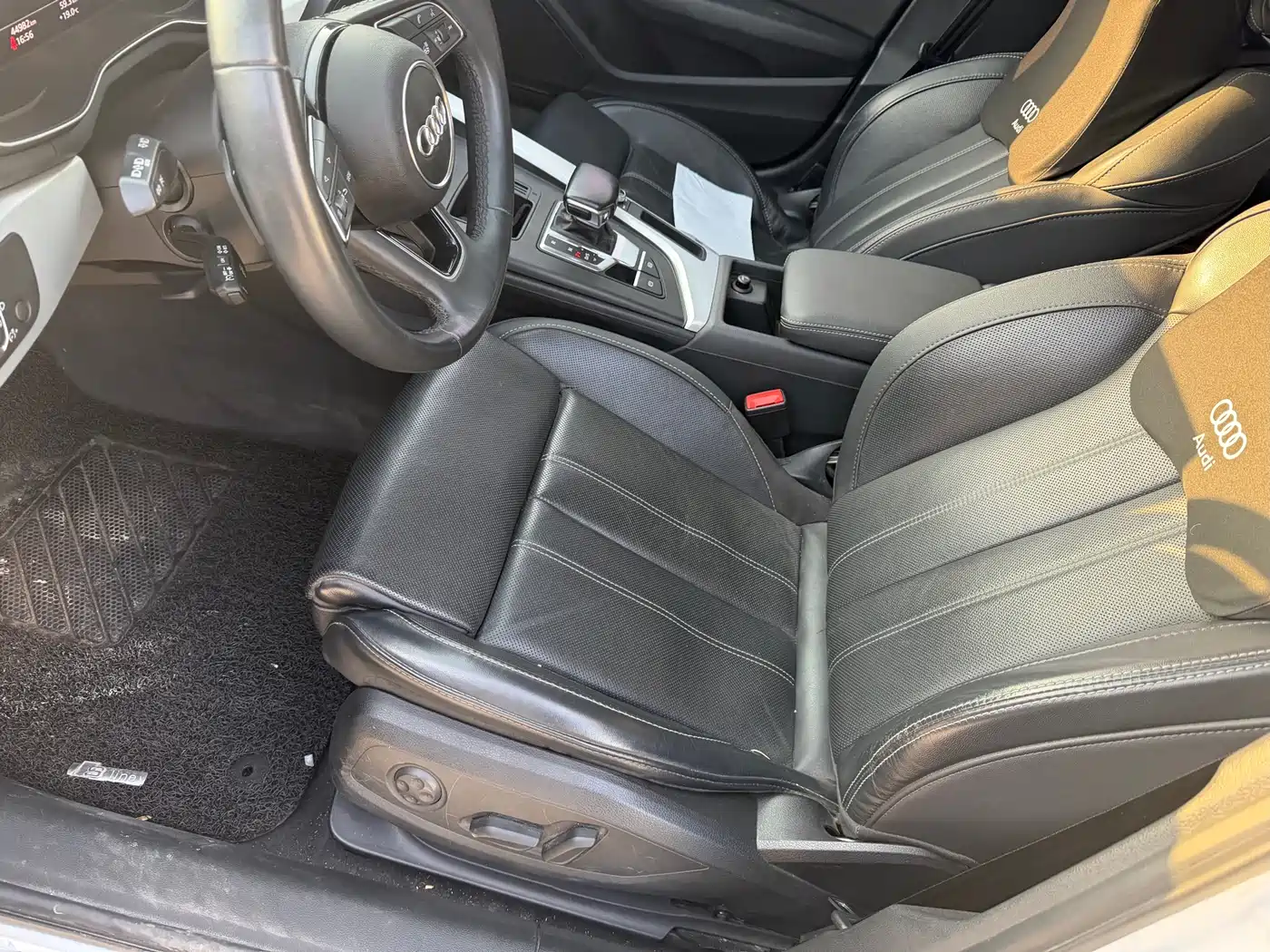Audi A4L 2023 40 TFSI Luxury Sport фото 12