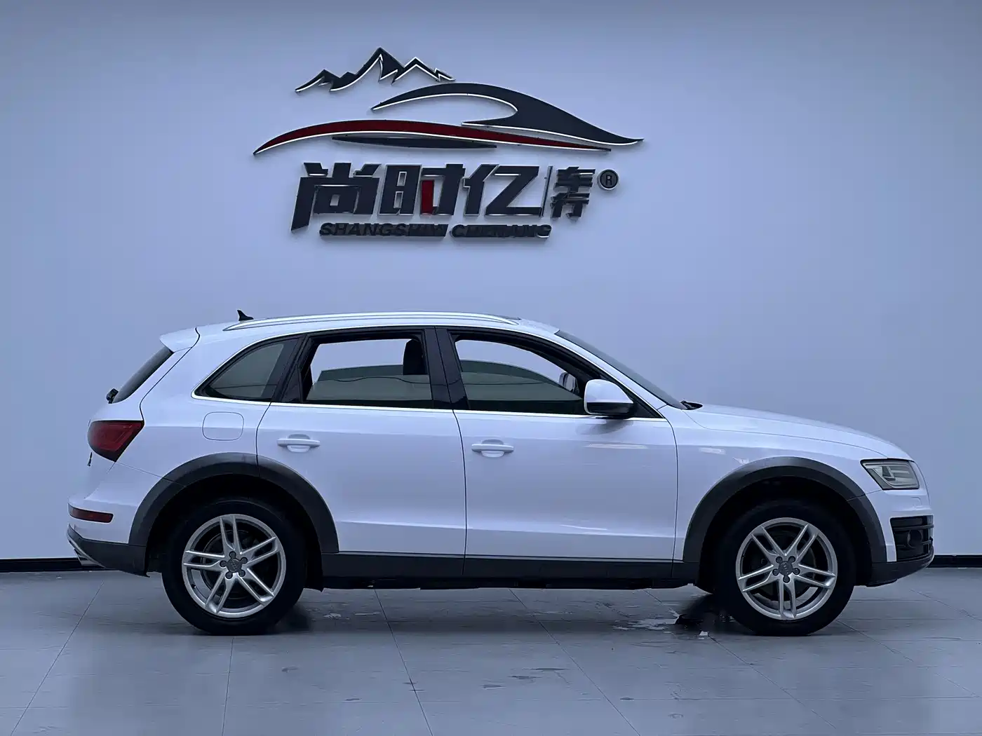 Audi Q5 2013 40 TFSI Luxury фото 4