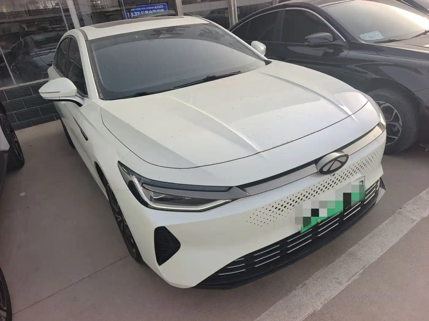 CHERY FENGYUN A8
