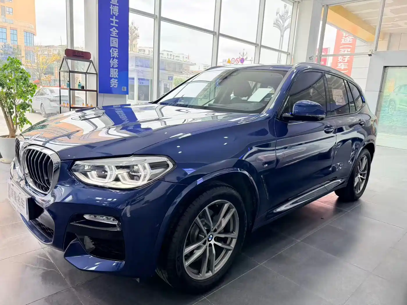 BMW X3 2018 xDrive30i Leading M Sport Package China V фото 3