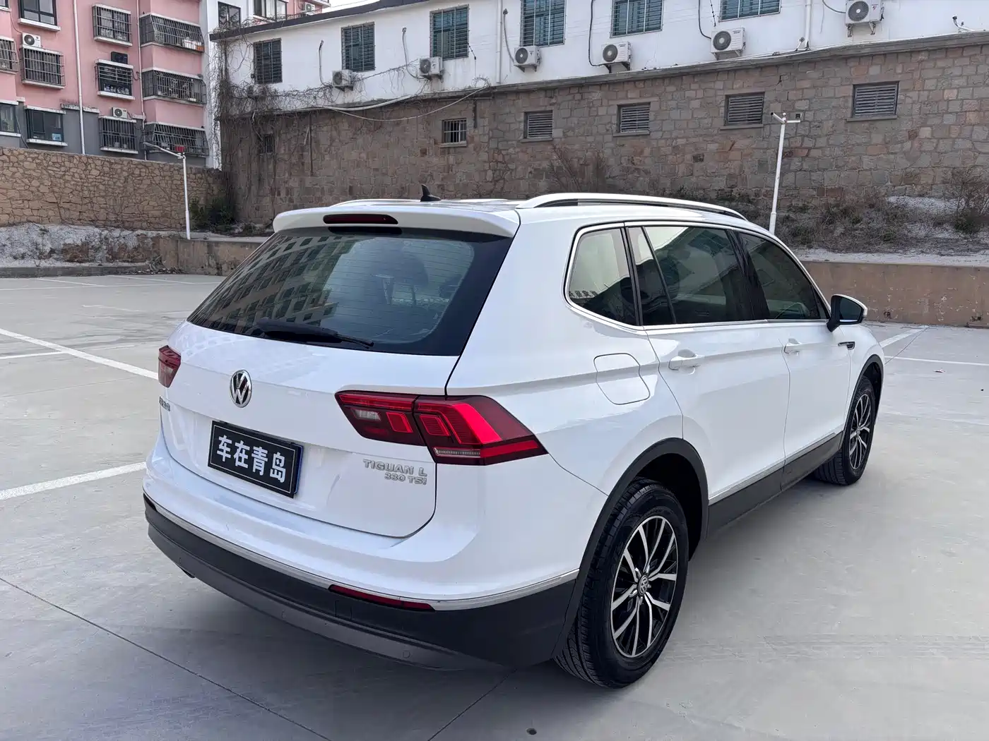 Volkswagen Tiguan L 2018 330TSI Automatic 2WD Luxury Edition фото 6