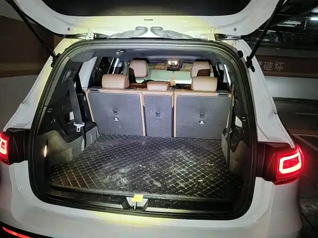 Mercedes-Benz GLB 2023 Facelift GLB 200 Fashion — фото 5