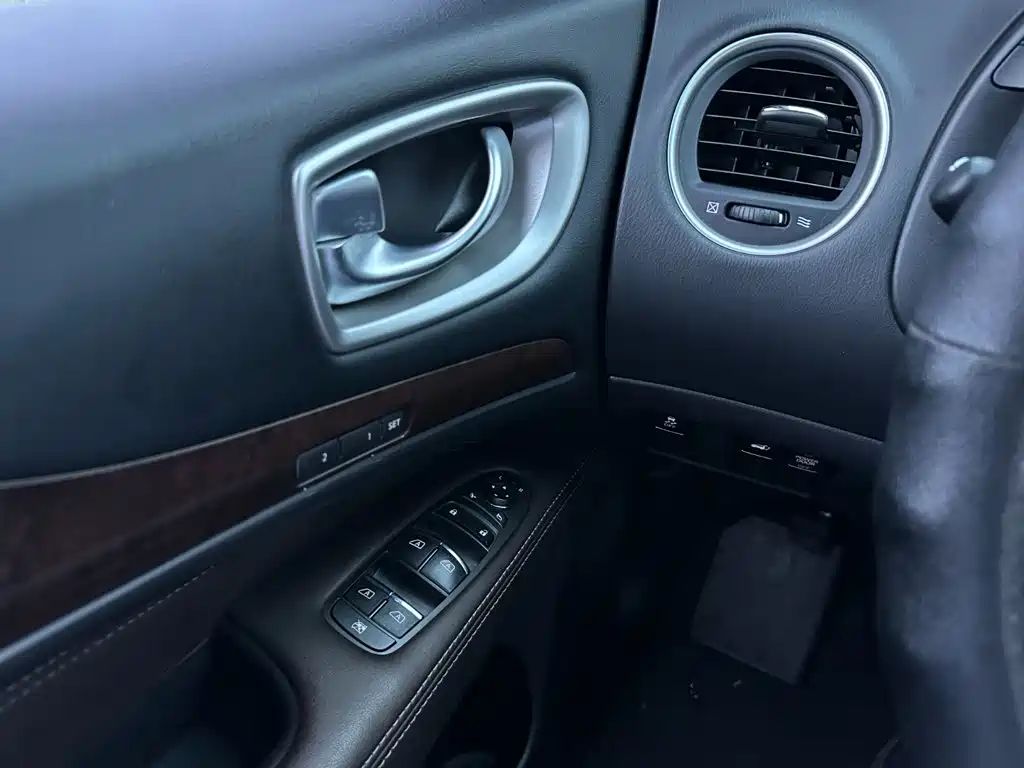 Infiniti QX60 (Import) 2017 2016 2.5 S/C Hybrid 2WD Excellence (China V)