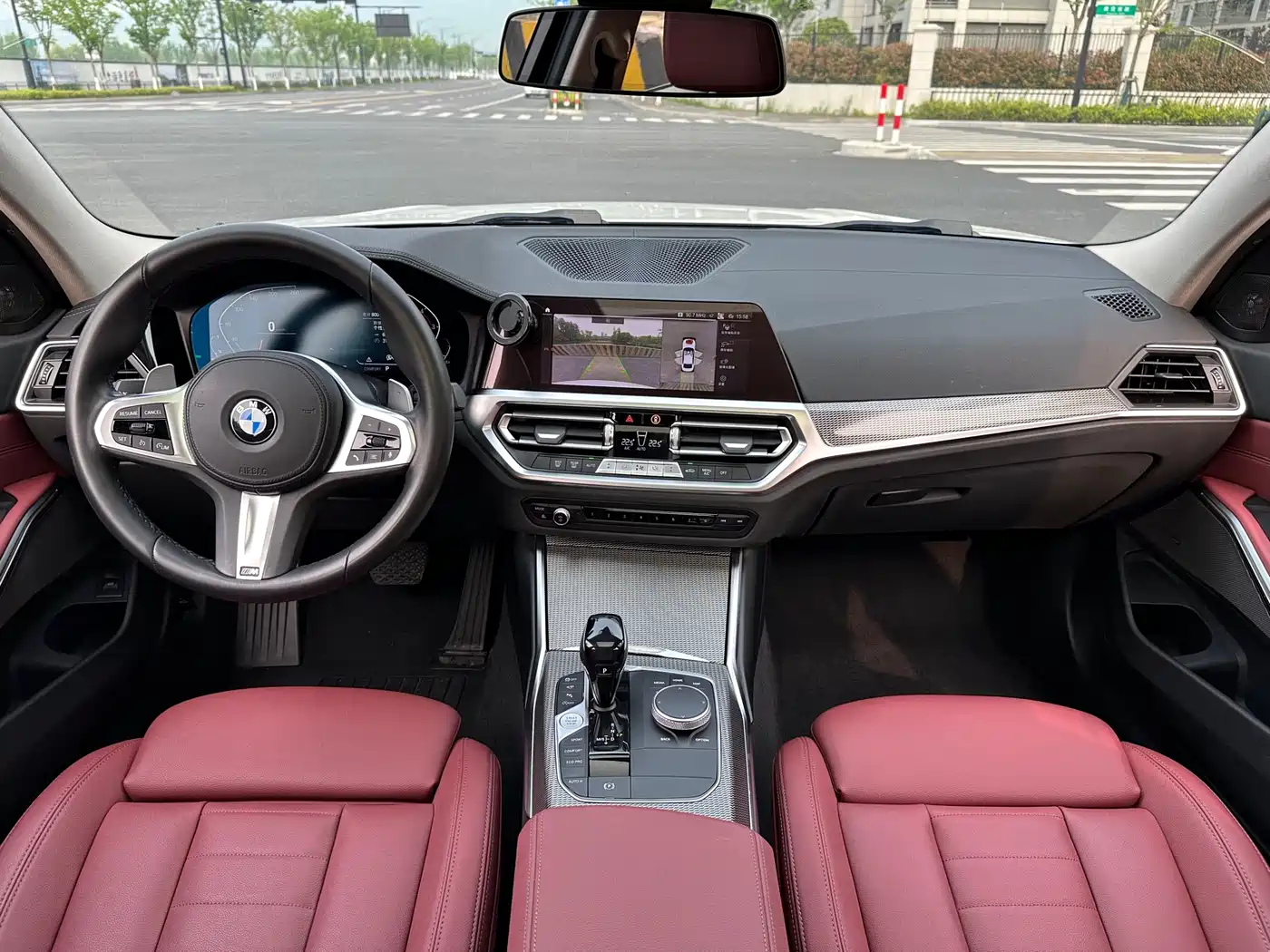 BMW 3 Series 2021 325i M Sport Night Edition фото 9