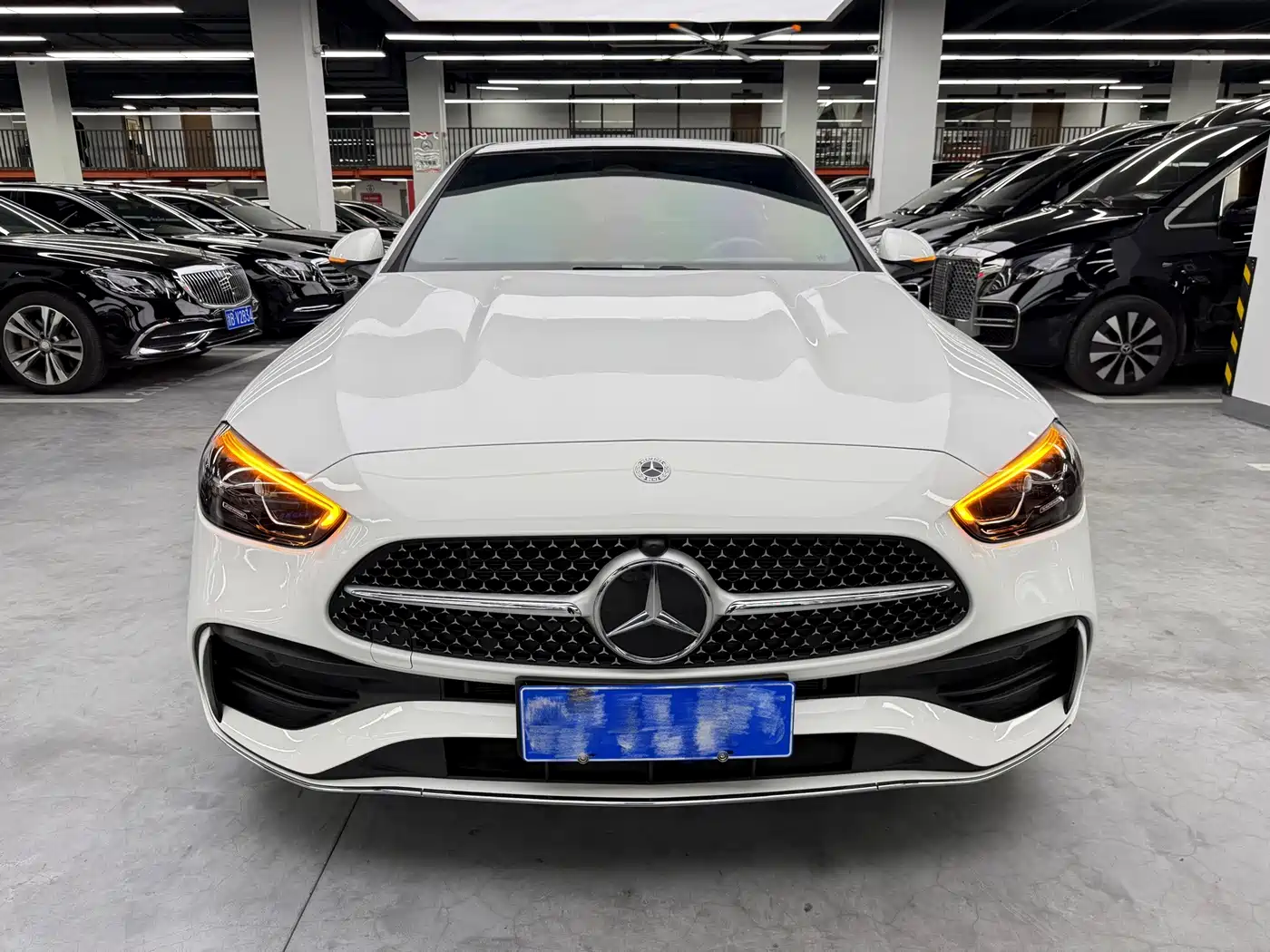 Photo 1 - Mercedes-Benz C-Class