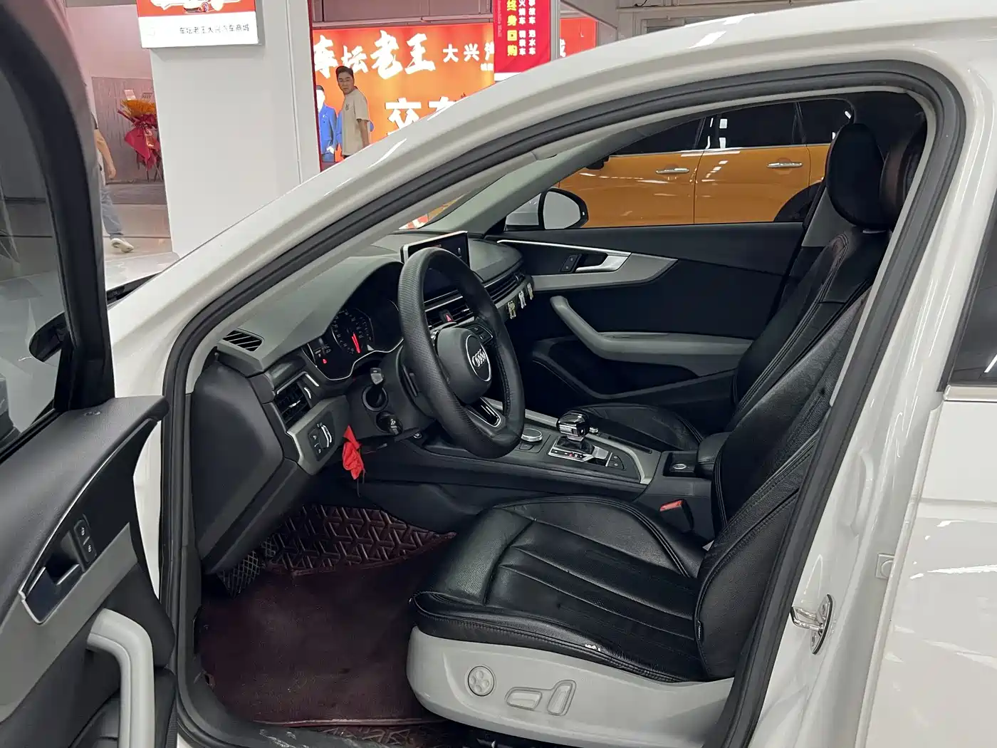 Audi A4L 2018 30th Anniversary 40 TFSI Progressive фото 4