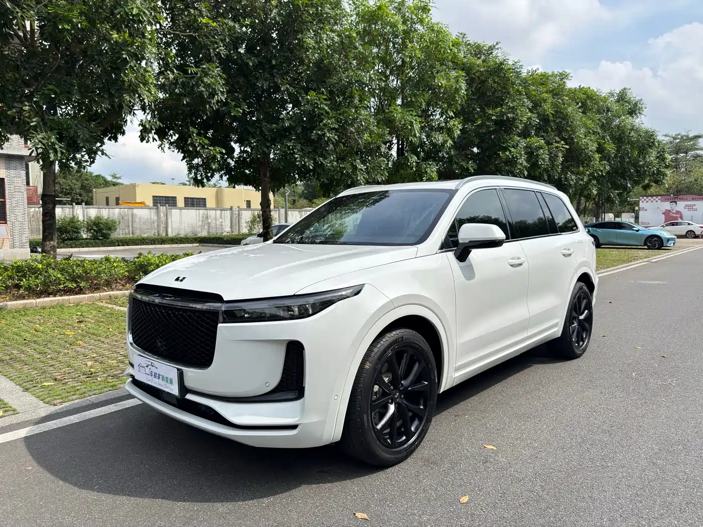 Li Auto Li ONE 2020 Extended Range 6-seater