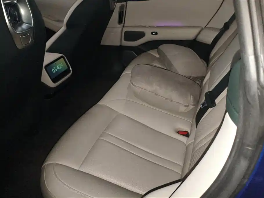 XIAOMI CAR XIAOMI YU7