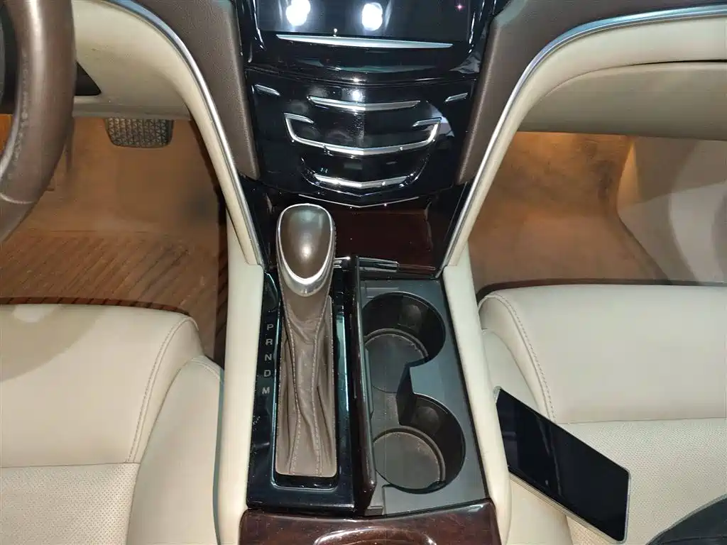 Cadillac XTS 2015 28T Comfort фото 7