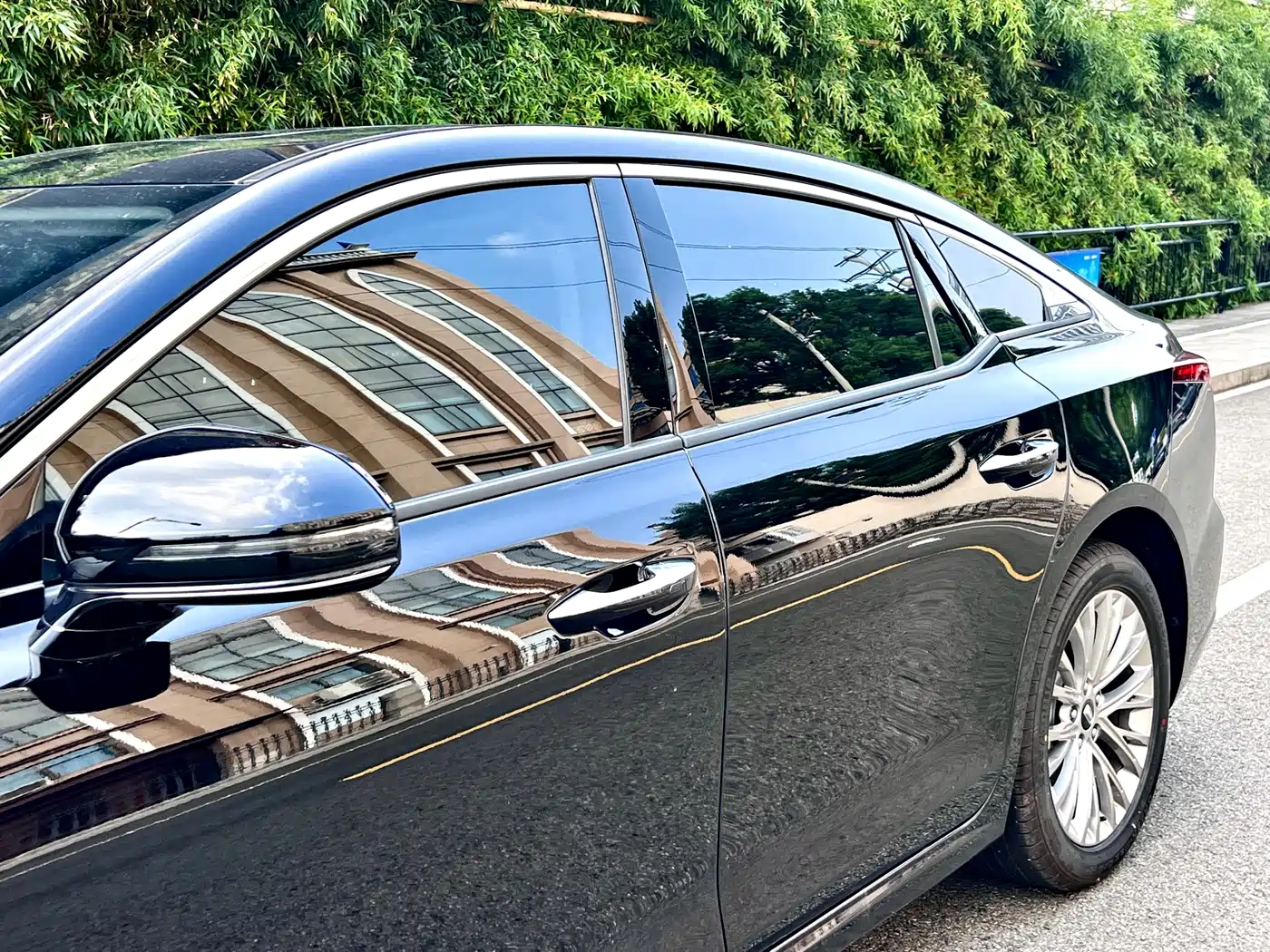 Photo 6 - Besturn B70