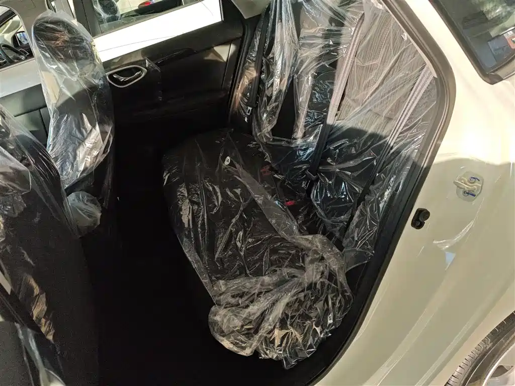 Nissan SYLPHY, миниатюра 17