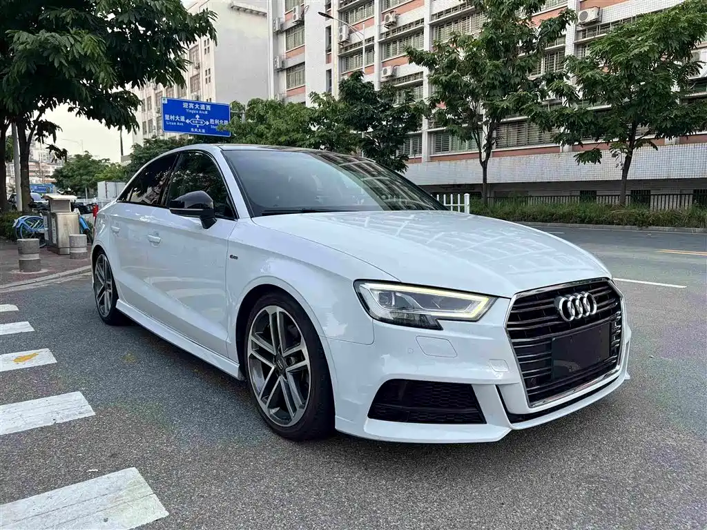 Фото 6 - Audi A3