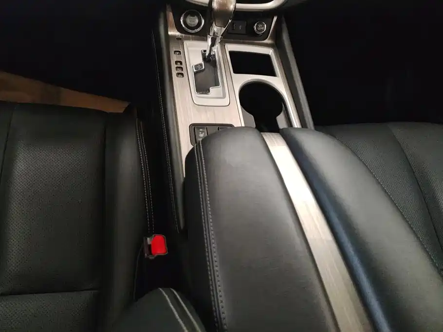 Nissan Murano 2019 2019 2.5L XL 2WD Smart Connect Luxury (China V)