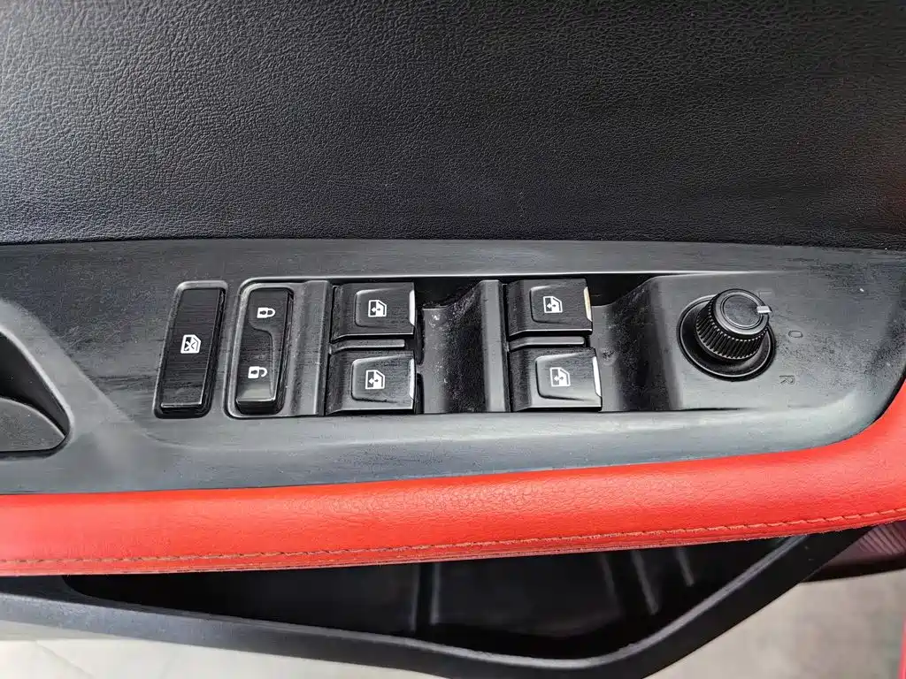 JMCG New Energy Yizhi EV3 2022 2022 Mini Radar Joy Run Edition