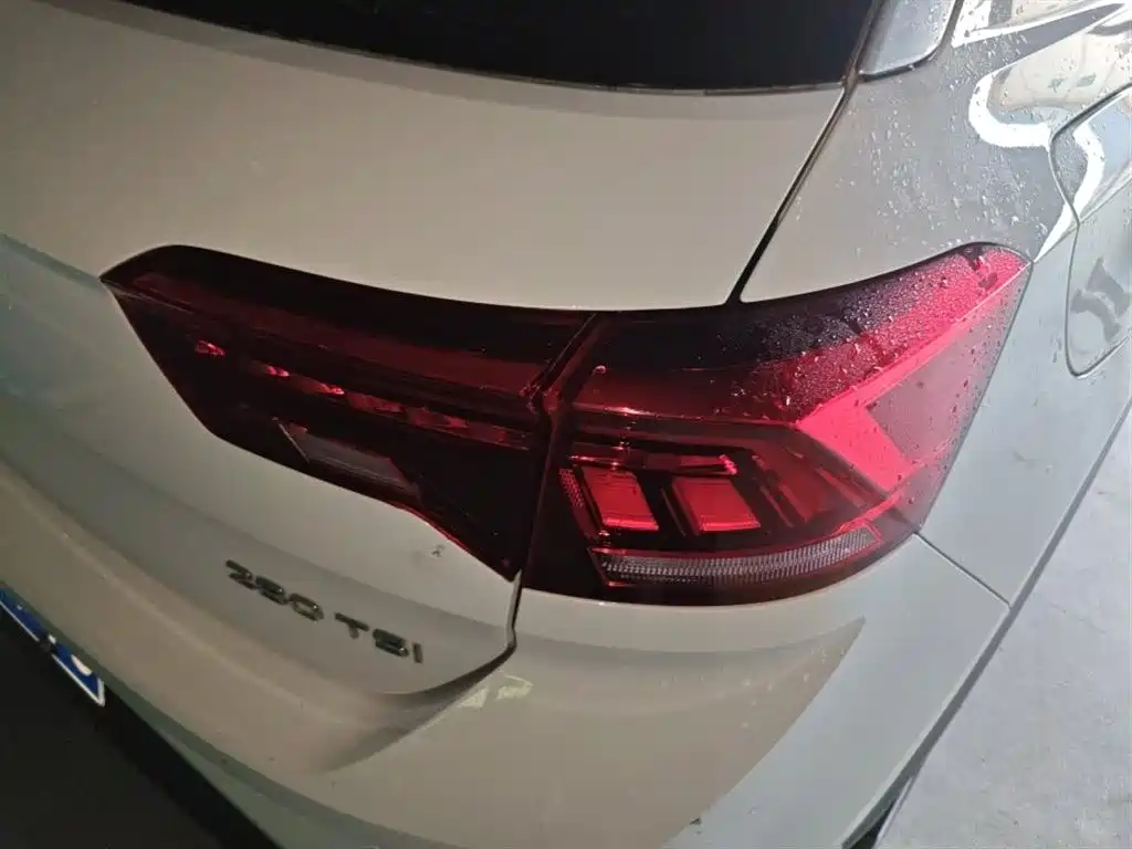 Volkswagen T-ROC 2022 280TSI DSG 2WD Comfort PLUS фото 13