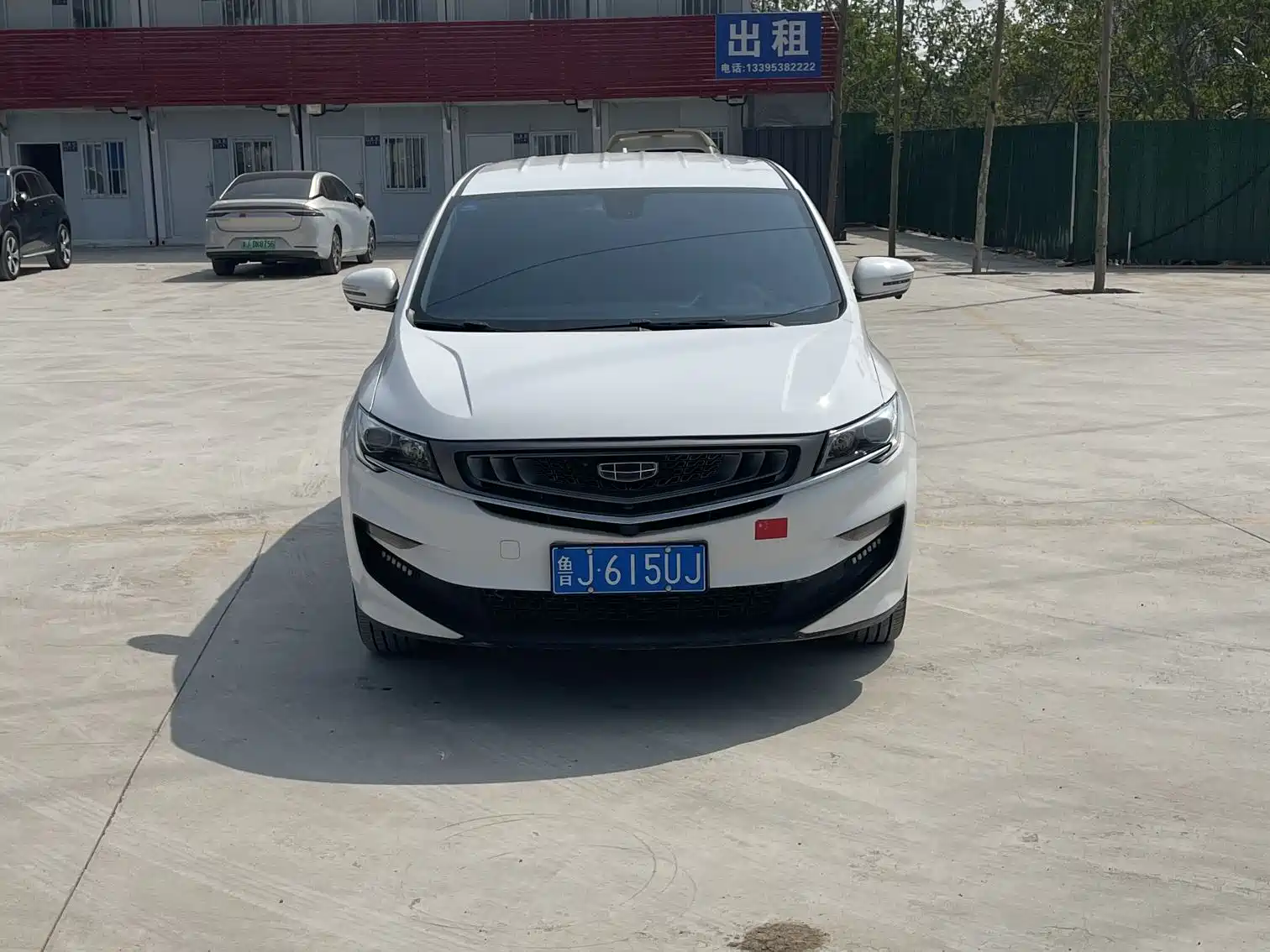 Photo 2 - Geely Jiaji
