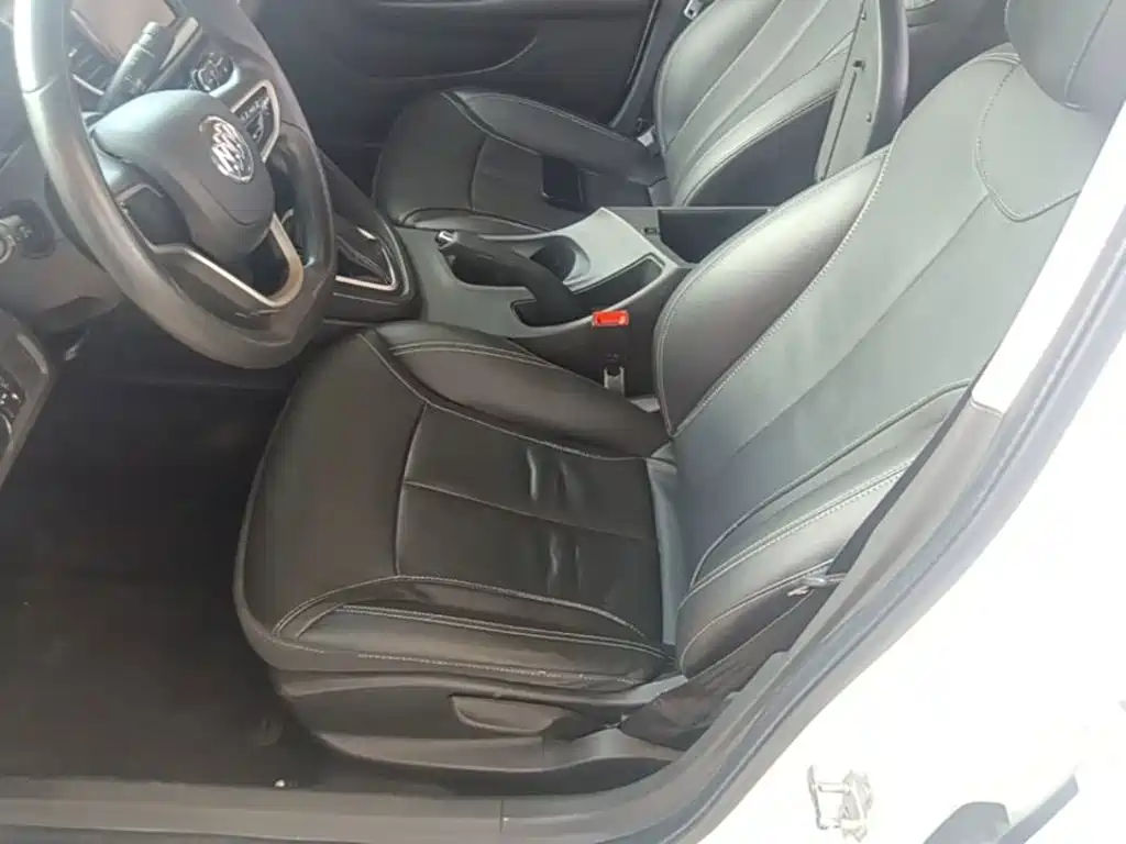 Фото 15 - Buick Excelle
