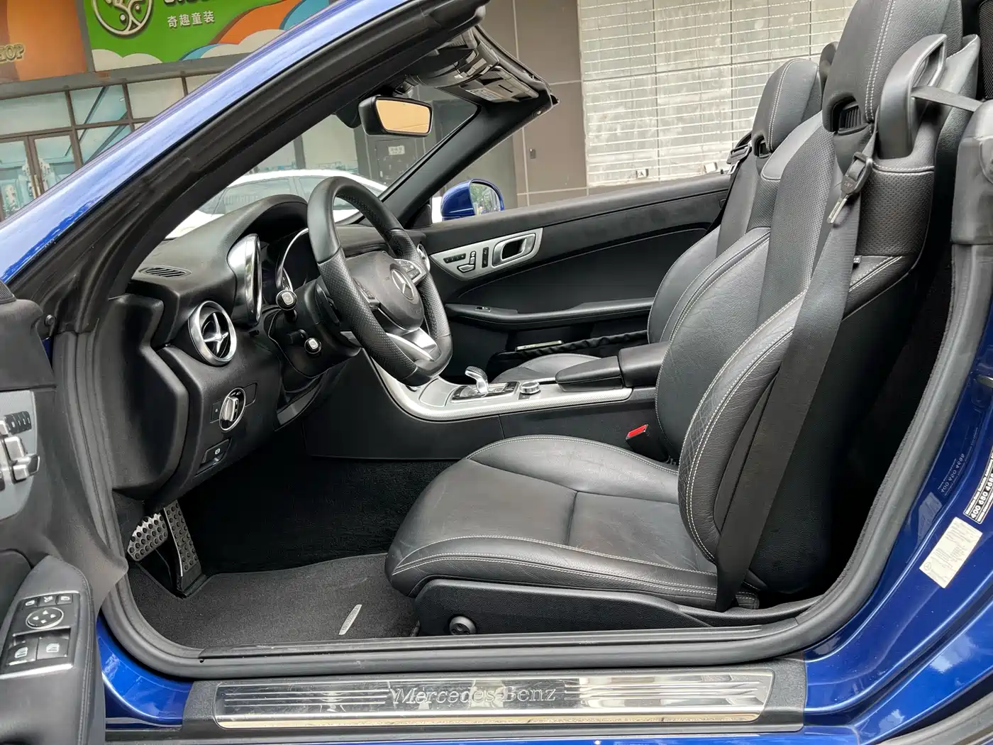 Mercedes-Benz SLC 2016 SLC 200 Style фото 6