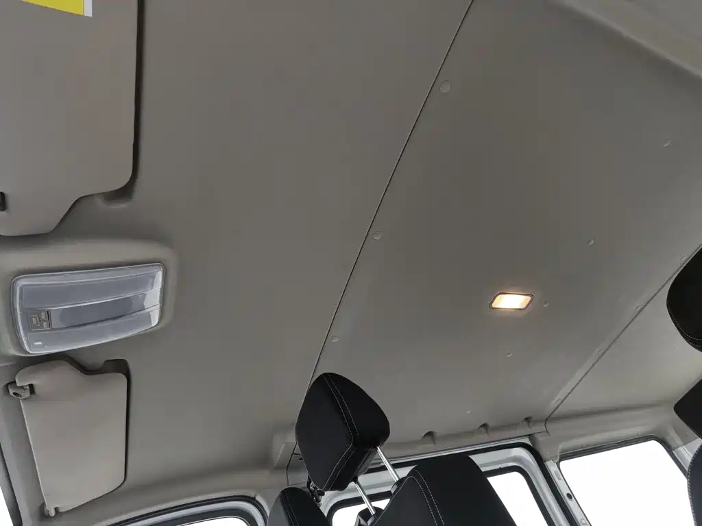 Photo 14 - SAIC Maxus Xintu V80