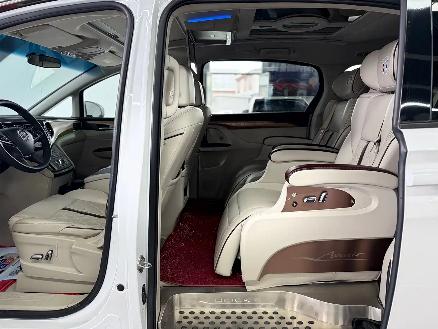 Buick GL8 2018 ES 28T Comfort Type China VI фото 12