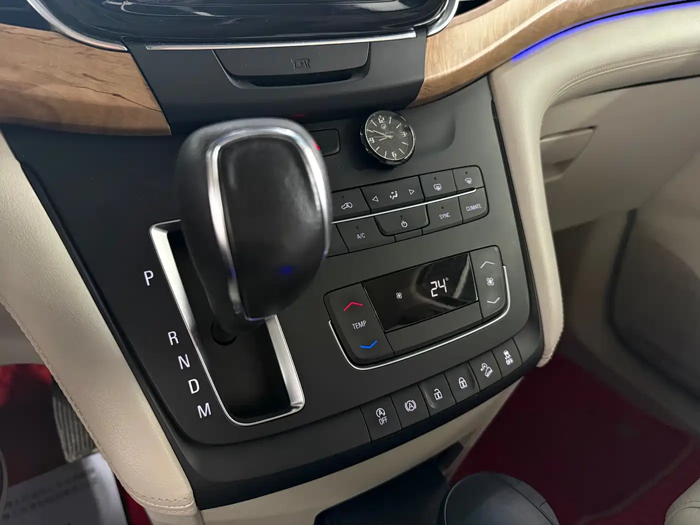 Buick GL8 2018 ES 28T Comfort Type China VI фото 31