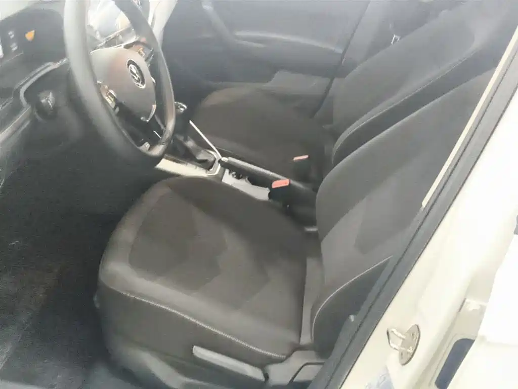 Volkswagen Polo 2023 Facelift Plus 1.5L Auto Joyful Living Edition фото 15