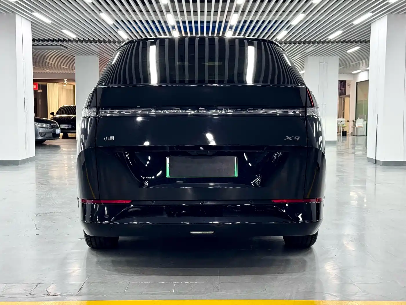 XIAOPENG X9