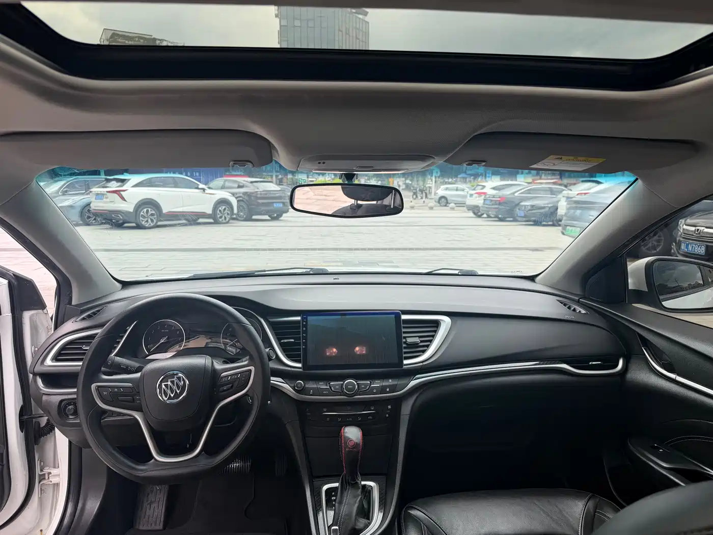 Buick Excelle 2015 18T Dual-Clutch Luxury фото 9