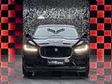 Photo 2 - Jaguar F-PACE