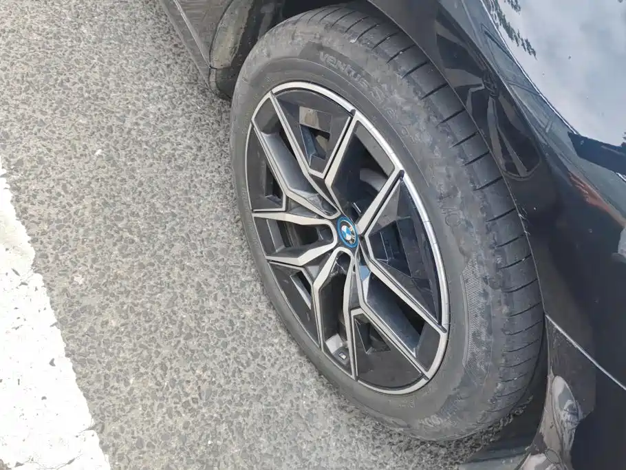 BMW i5 2025 2025 eDrive 40L M Sport Package