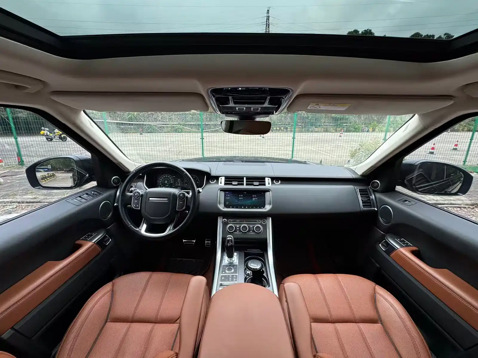 Фото 6 - Land Rover Range Rover Sport