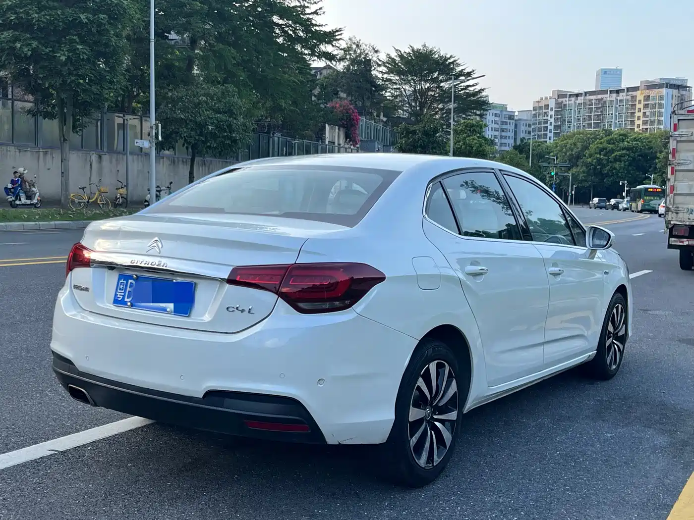 Citroën C4L 2016 2016 1.6T Automatic Elite Edition