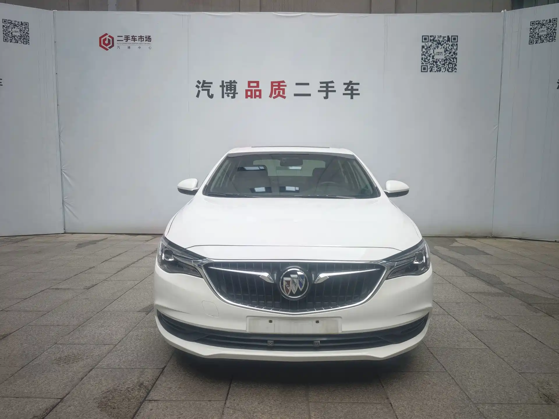 Фото 2 - Buick Excelle