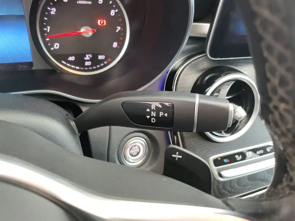 Mercedes-Benz C-Class 2019 C 180 L Fashion Sport Edition фото 14